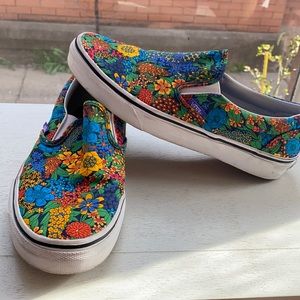 Vans Vintage Floral slip ons